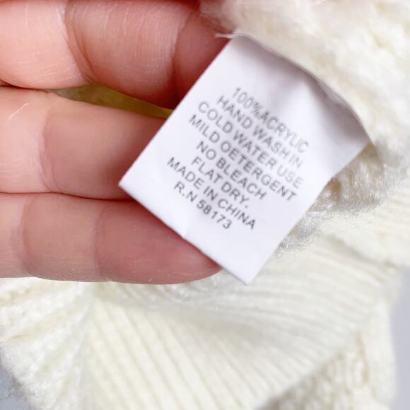 RAGA Kelyn Cropped Cable Knit Sweater Medium - Picture 7 of 8